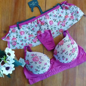 Conjunto Tule Florzinha